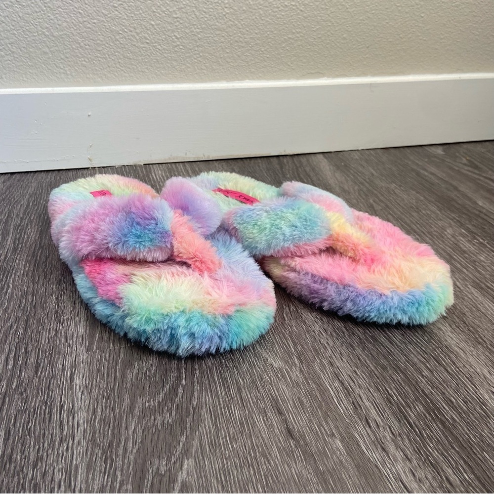 Betsey Johnson Pastel Purple Pink Tie Dye Rainbow Thong Slippers Size 9-10